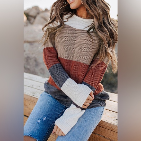 Color Block Knitted O-neck Pullover Sweater - Picture 2 of 3